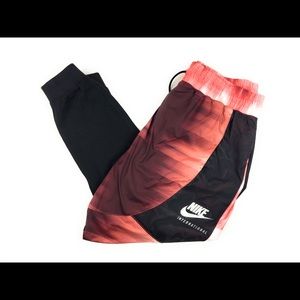 New Nike International Mens XL 2 in 1 Shorts